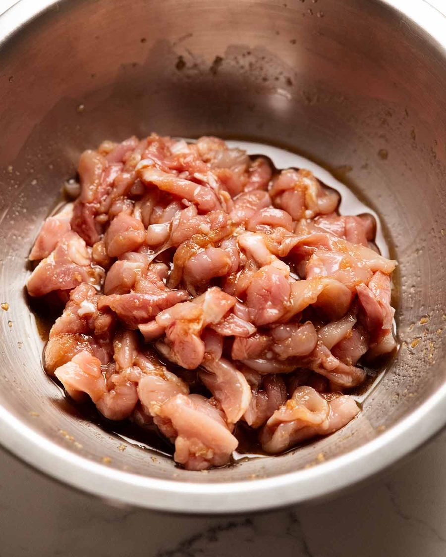 Lemongrass Chicken Rice Paper Rolls